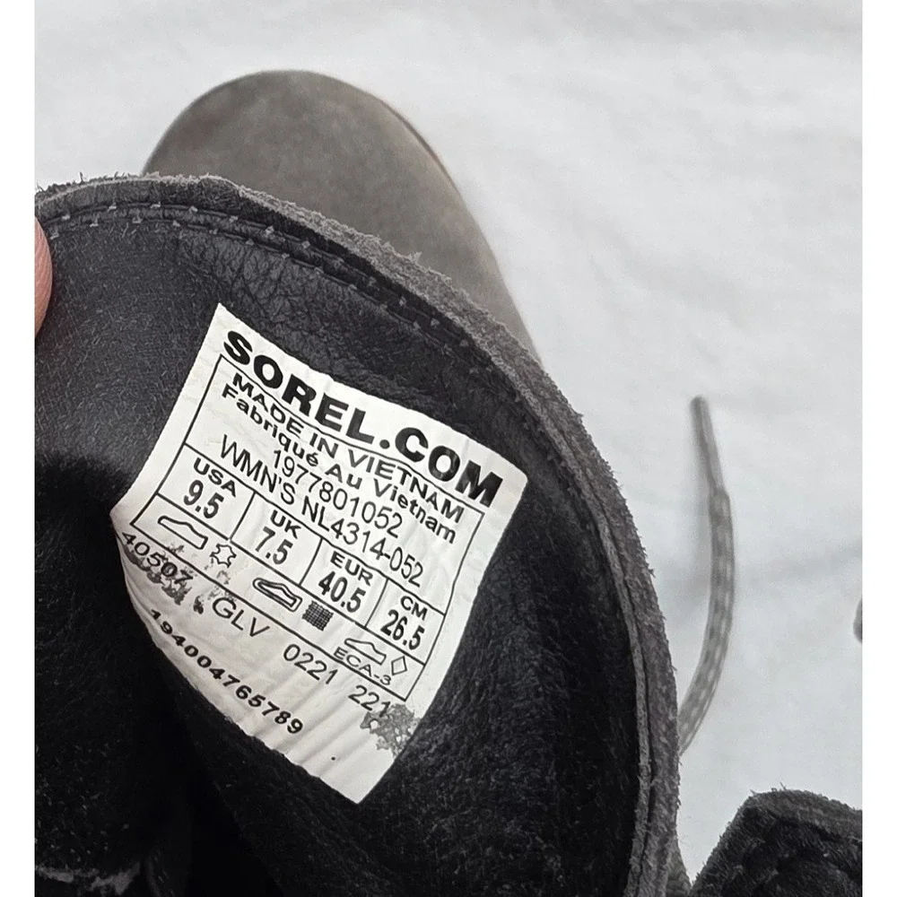 Sorel Out N' About IV Suede Waterproof Boots Women's Size 9.5